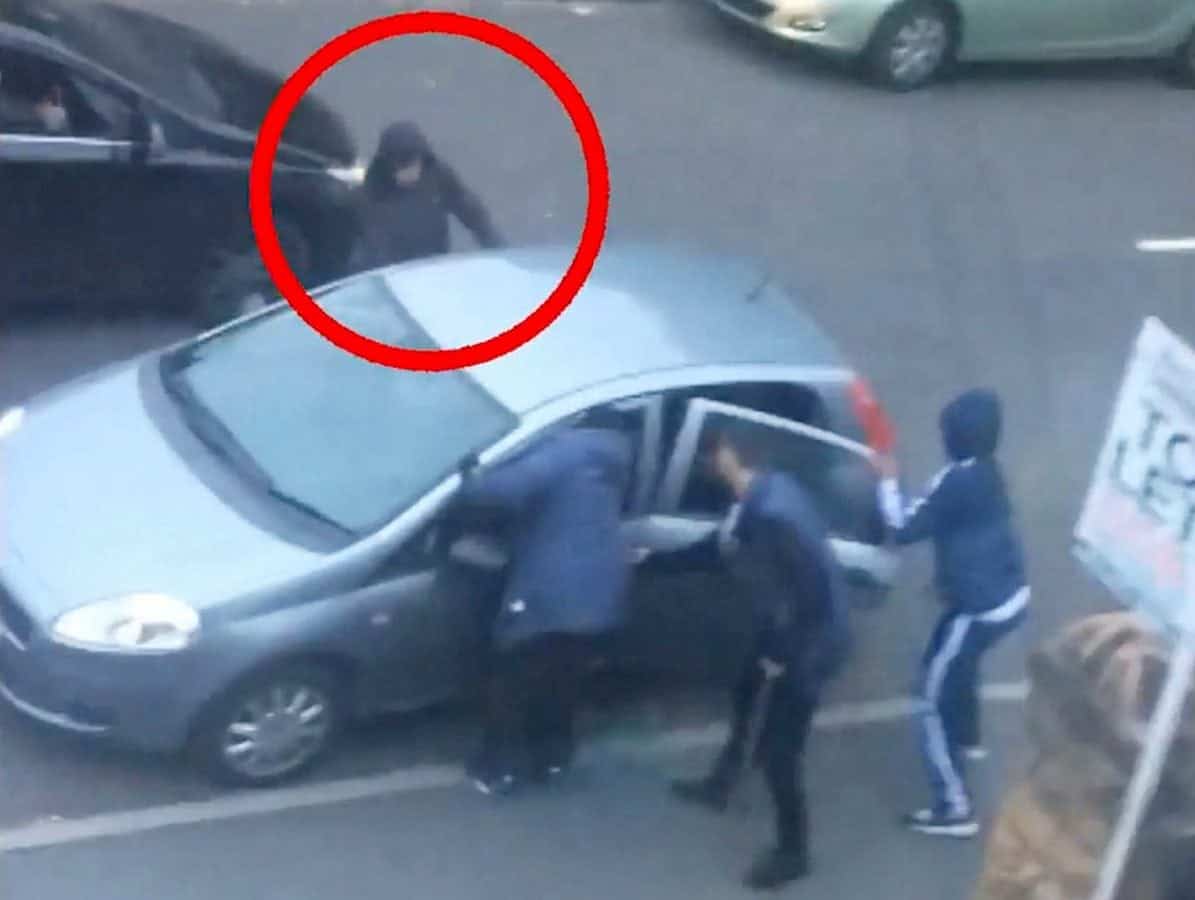 Police release CCTV of killer who stabbed man to death in car ambush