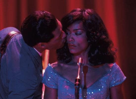 ANGELA BASSETT

WHAT'S LOVE GOT TO DO WITH IT

© Touchstone