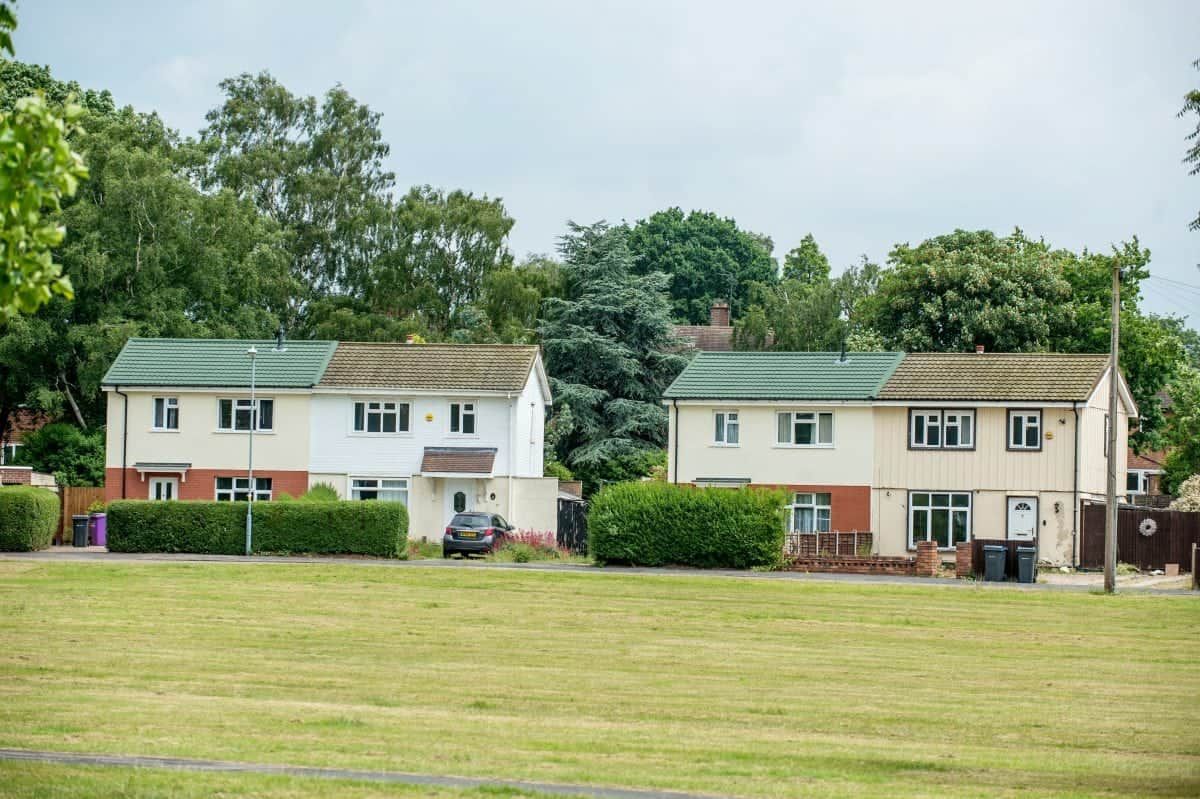 Shaming the poor? Council changes council house roofs to green