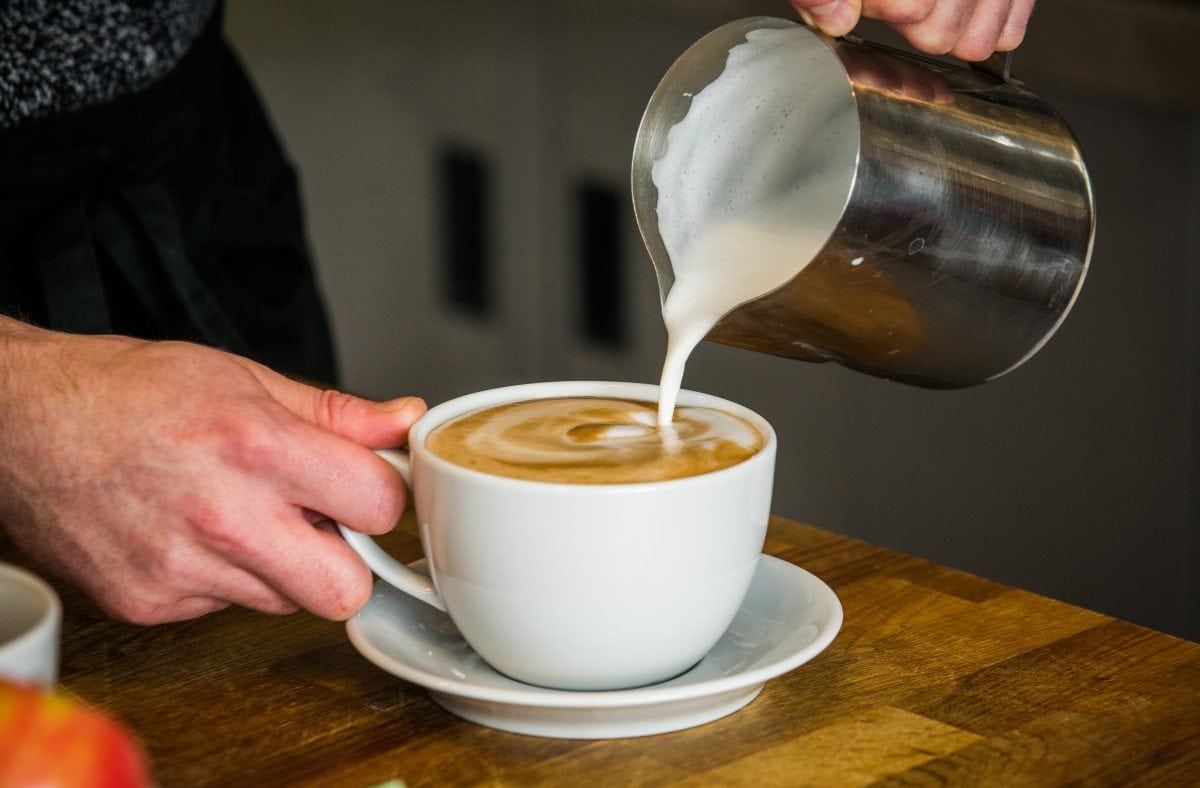 Drinking four cups of coffee a day ‘helps you live longer’