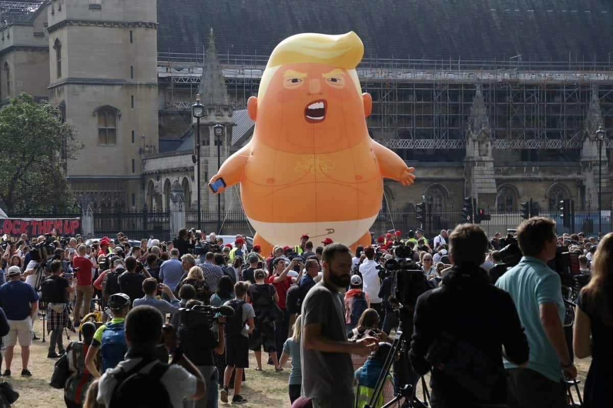 Museum of London looks to acquire Trump and Khan Baby Blimps as part of permanent collection