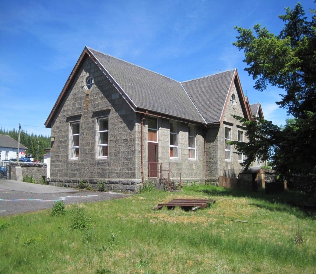 One of the smallest schools in UK on market for £175,000 – six years after closing as it only had three pupils