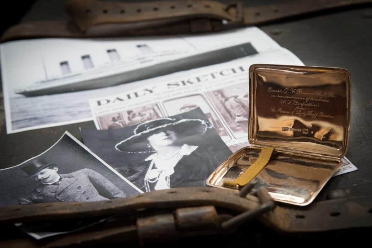 Gold cigarette case that it’s claimed was used to bribe way off Titanic is up for auction