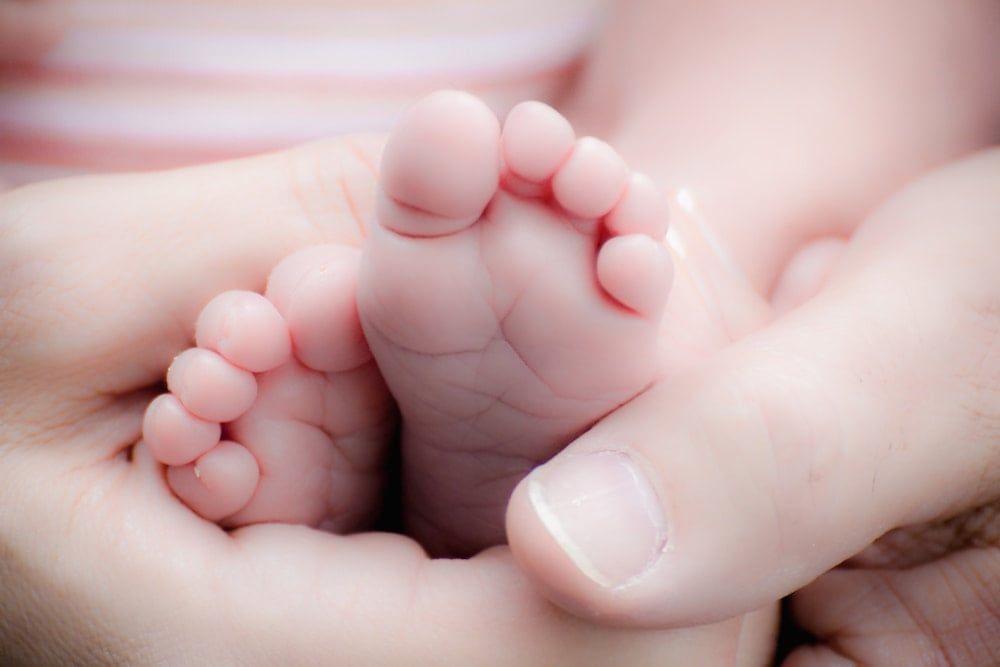 Drinking pomegranate juice during pregnancy ‘helps keep baby safe’