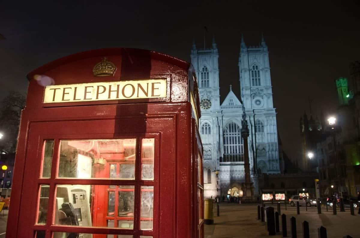 LED Lighting, Steampunk Towers and Ancient Glass: Inside the Westminster Abbey Renovation