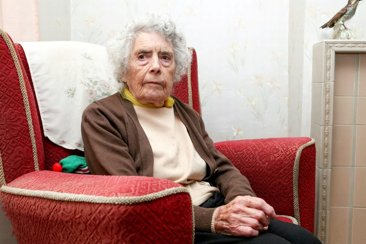 96-year-old female war veteran chased a brazen thief out of her home