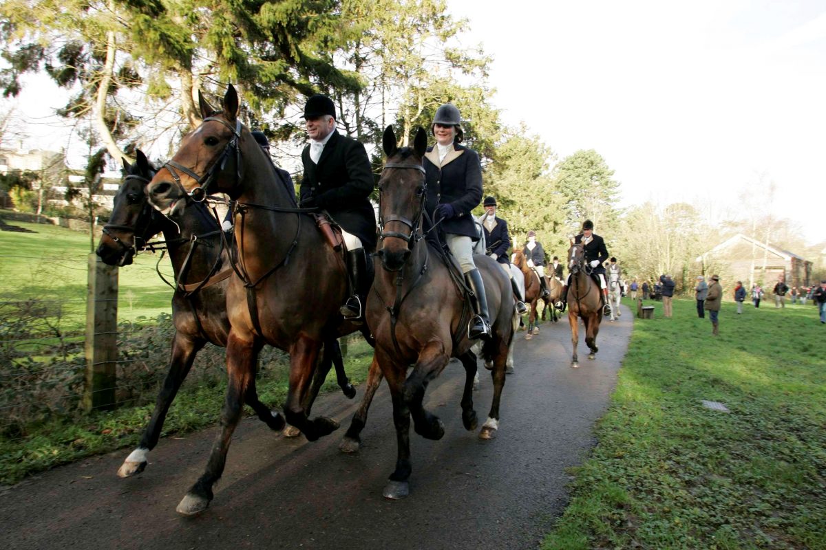 Council bans Princes Charles’ Beaufort Hunt from using its land