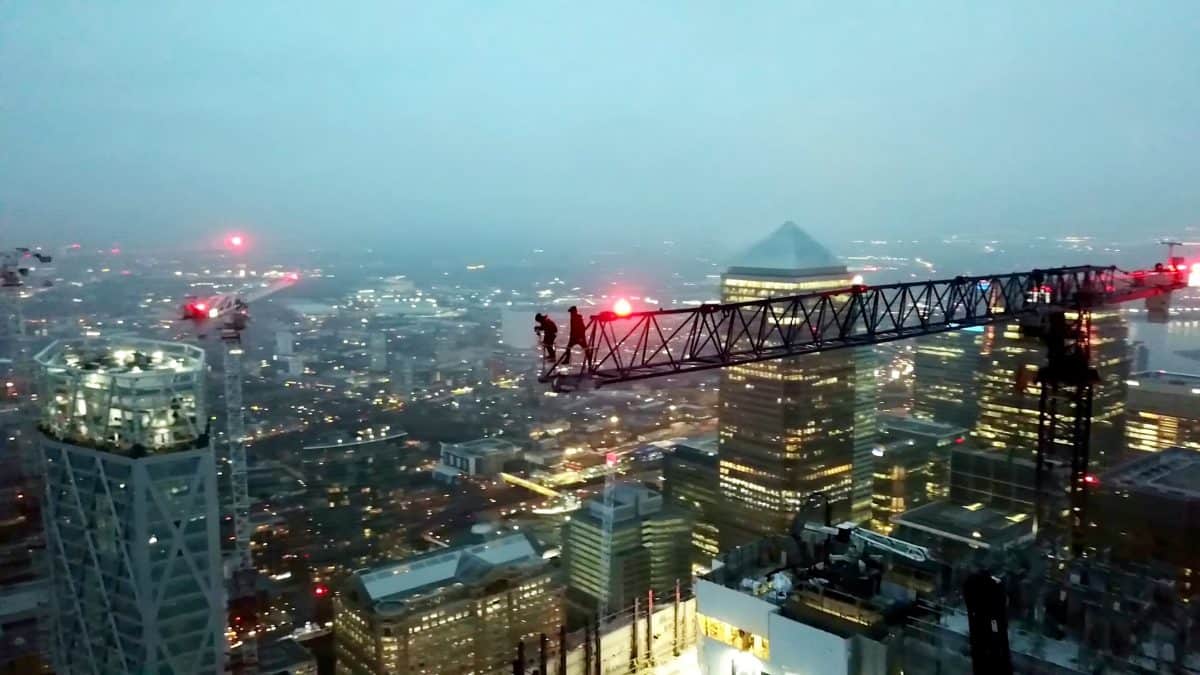 Watch – Two adrenaline junkies cheat death climbing 784ft London skyscraper