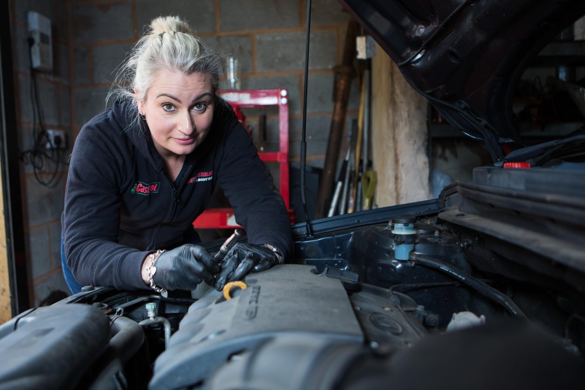 Female hoping to inspire girls to get into traditionally all-male world of vehicle repair