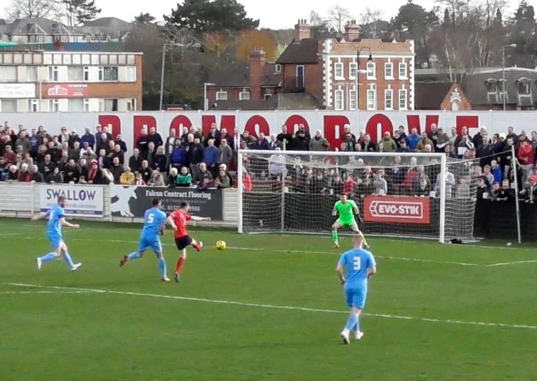 Non-league footballer global hit after Newcastle United & Tottenham Hotspur legend goal