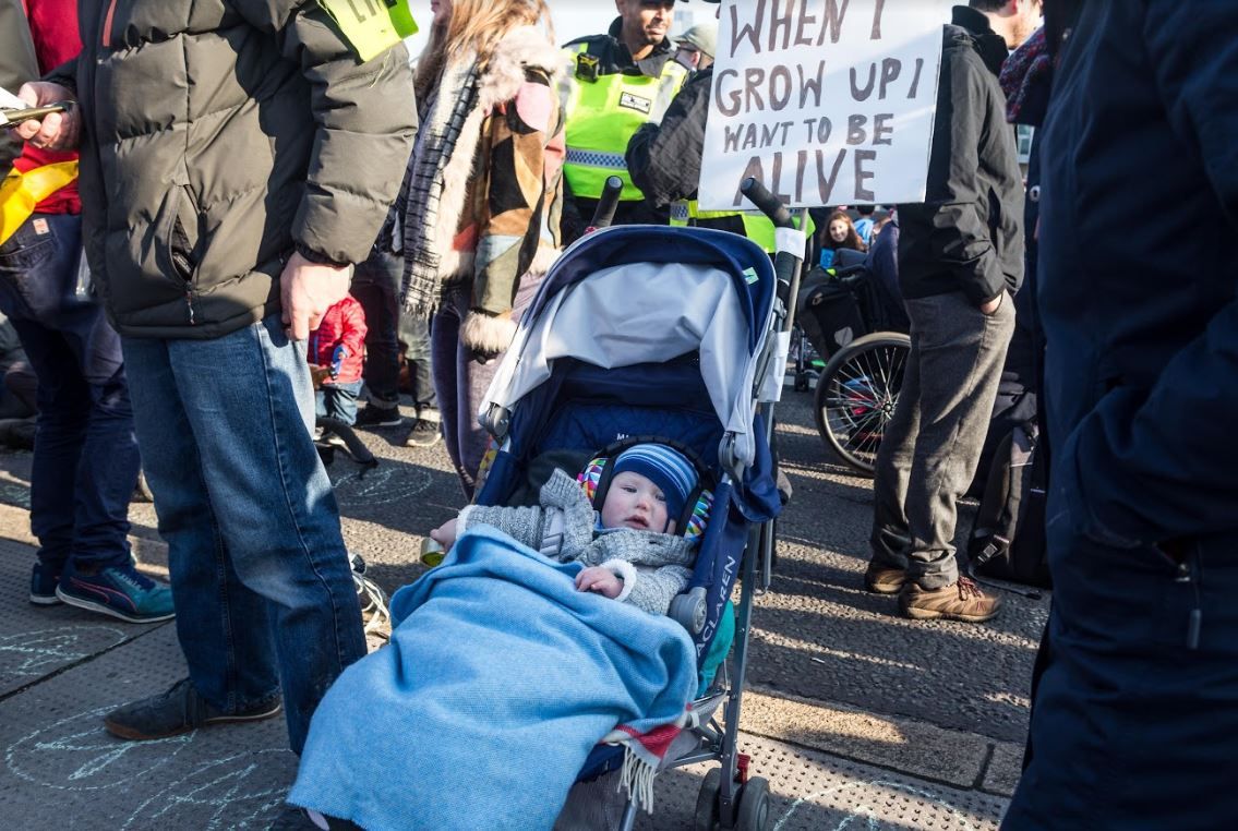 Extinction Rebellion Blackfriars (c) Thomas Katan