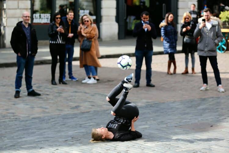 Female freestylers stop tourists in their tracks with Samba-like football display in Covent Garden