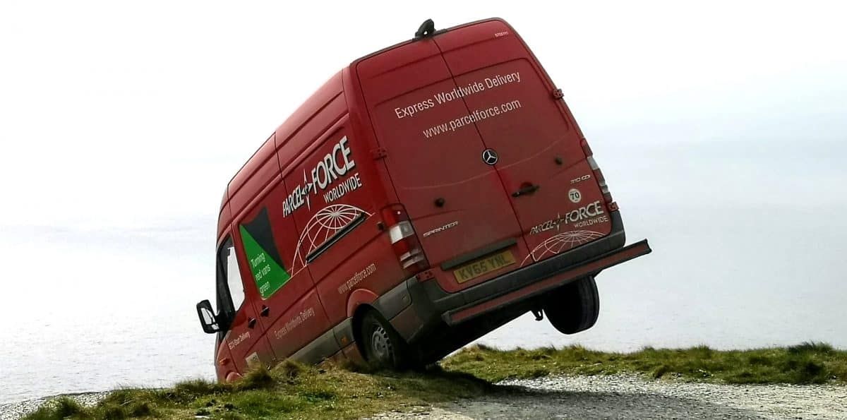 Dramatic picture shows real-life Italian Job scene