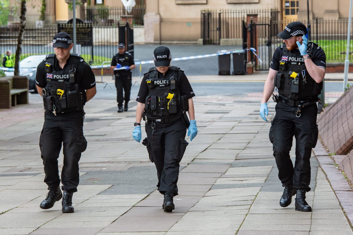 Police hunt city centre triple stabbing suspects