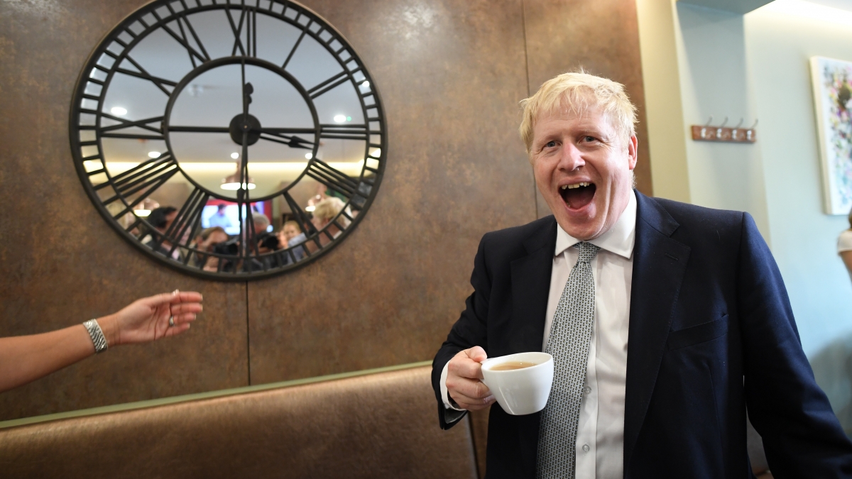 Boris Johnson’s push towards no deal Brexit a “free lunch” for traders profiting off the collapse of the pound
