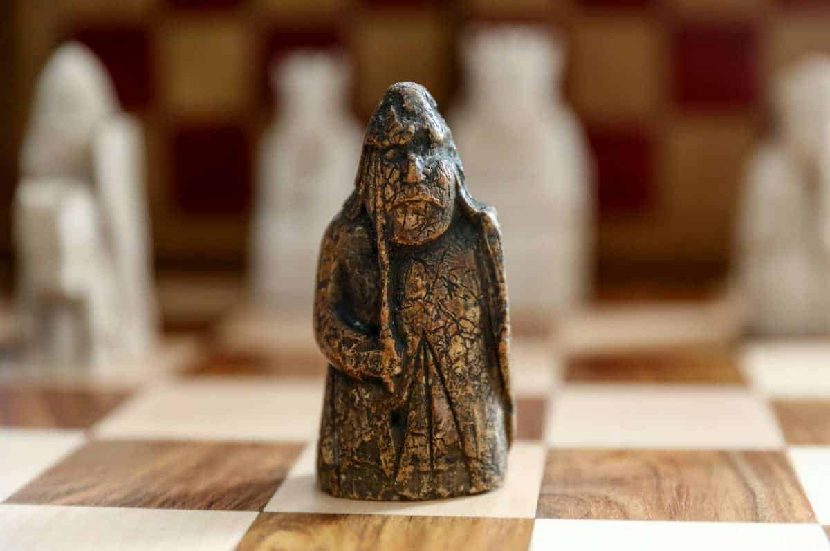Missing chess piece bought for £5 could be worth £1m