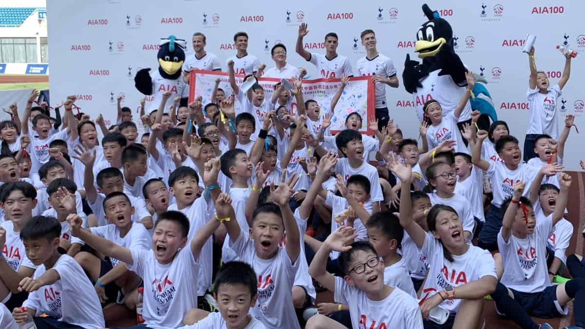 Tottenham Hotspurs trio take on 100 children in 3 v 100 challenge