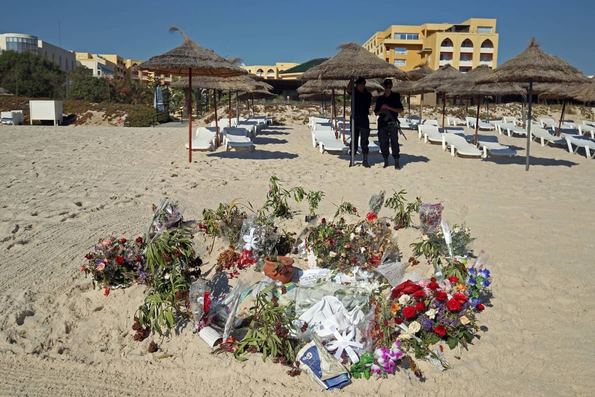 Holidaymakers urged to stay alert for terror attacks