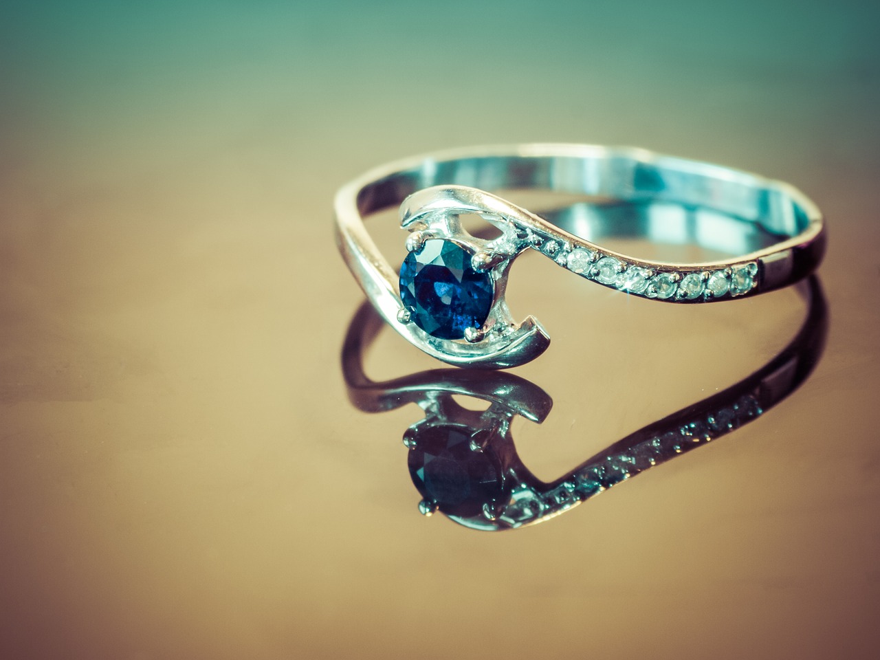 Heart in Diamond – Cremation Is Not the End