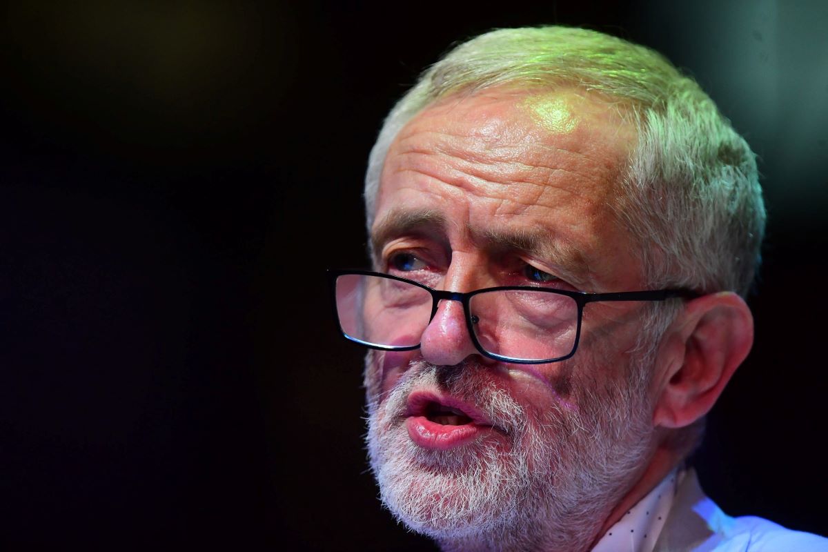 Tories captured by big donors who are ‘corrupting democracy’ – Corbyn vows to clean up politics