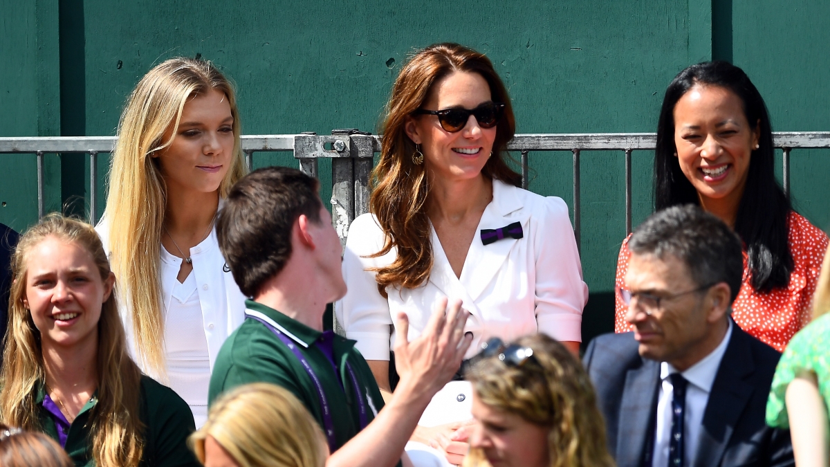 Tennis fan Kate, the Duchess of Cambridge, joins spectators at Wimbledon