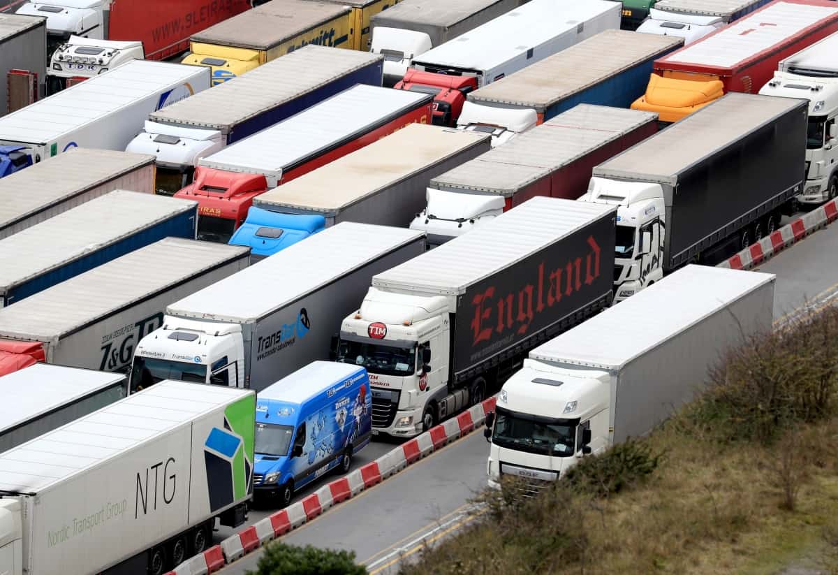 Lorry drivers safety rules further relaxed in effort to tackle shortages