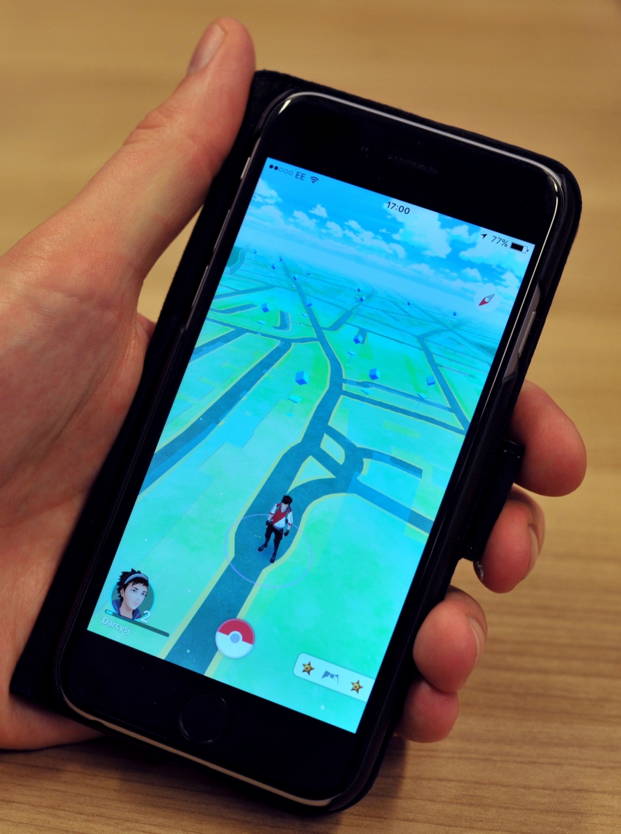 Driver on hard shoulder found playing eight simultaneous games of Pokemon Go