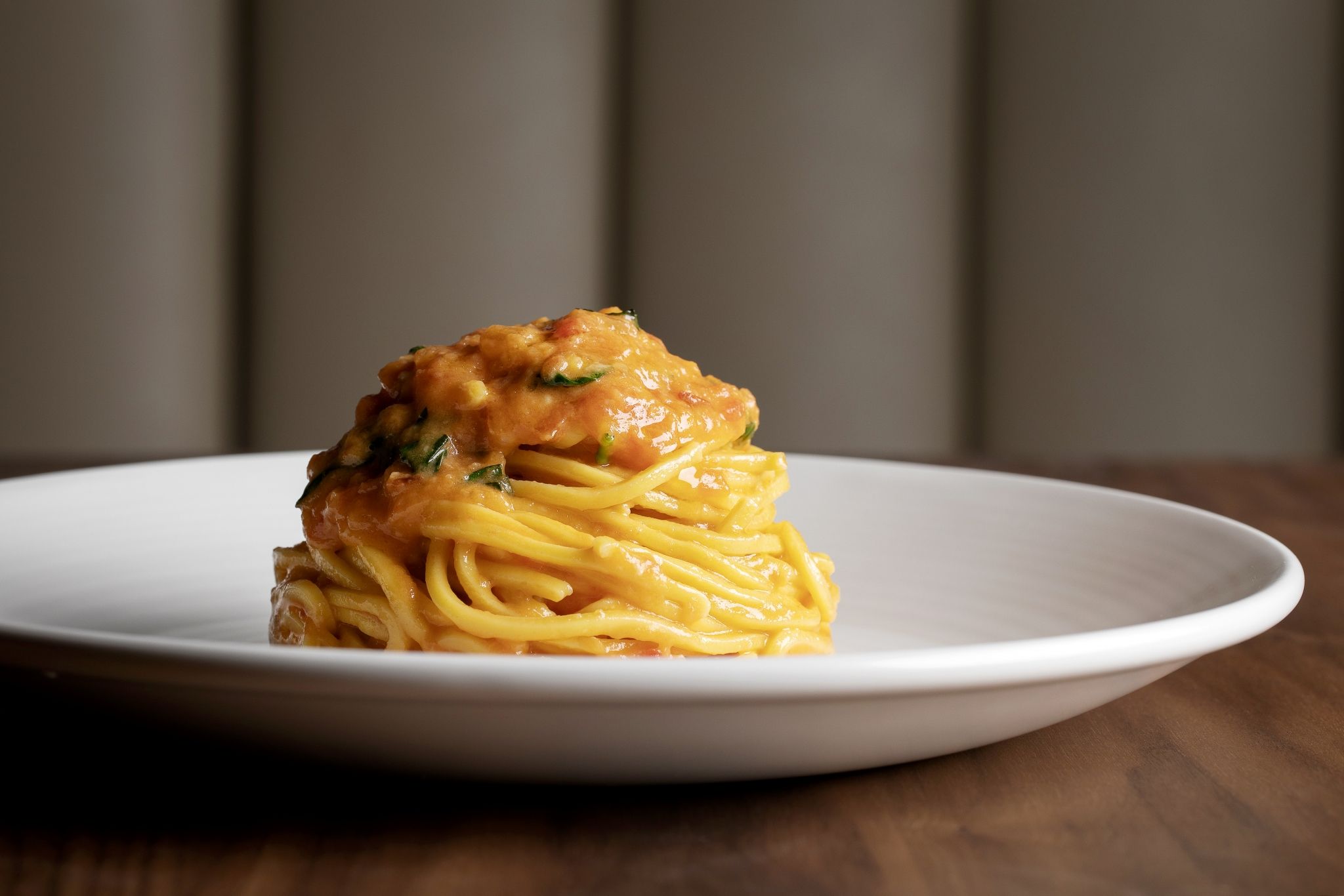 Sette tomato and basil spaghetti