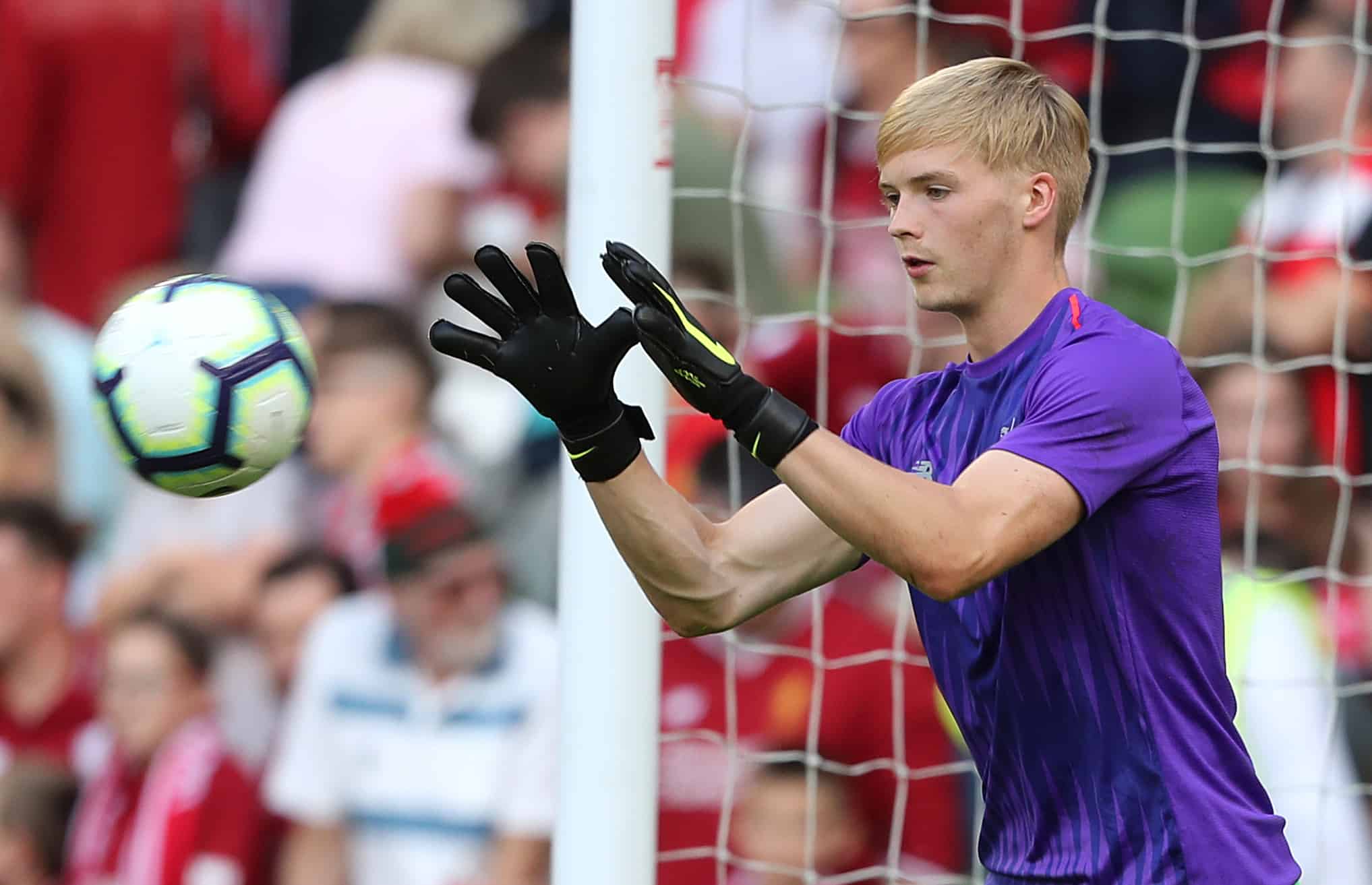 ‘Progressing really well at Liverpool’ – U21s boss on keeper as striker ‘wouldn’t betray Liverpool’ by moving to Man Utd