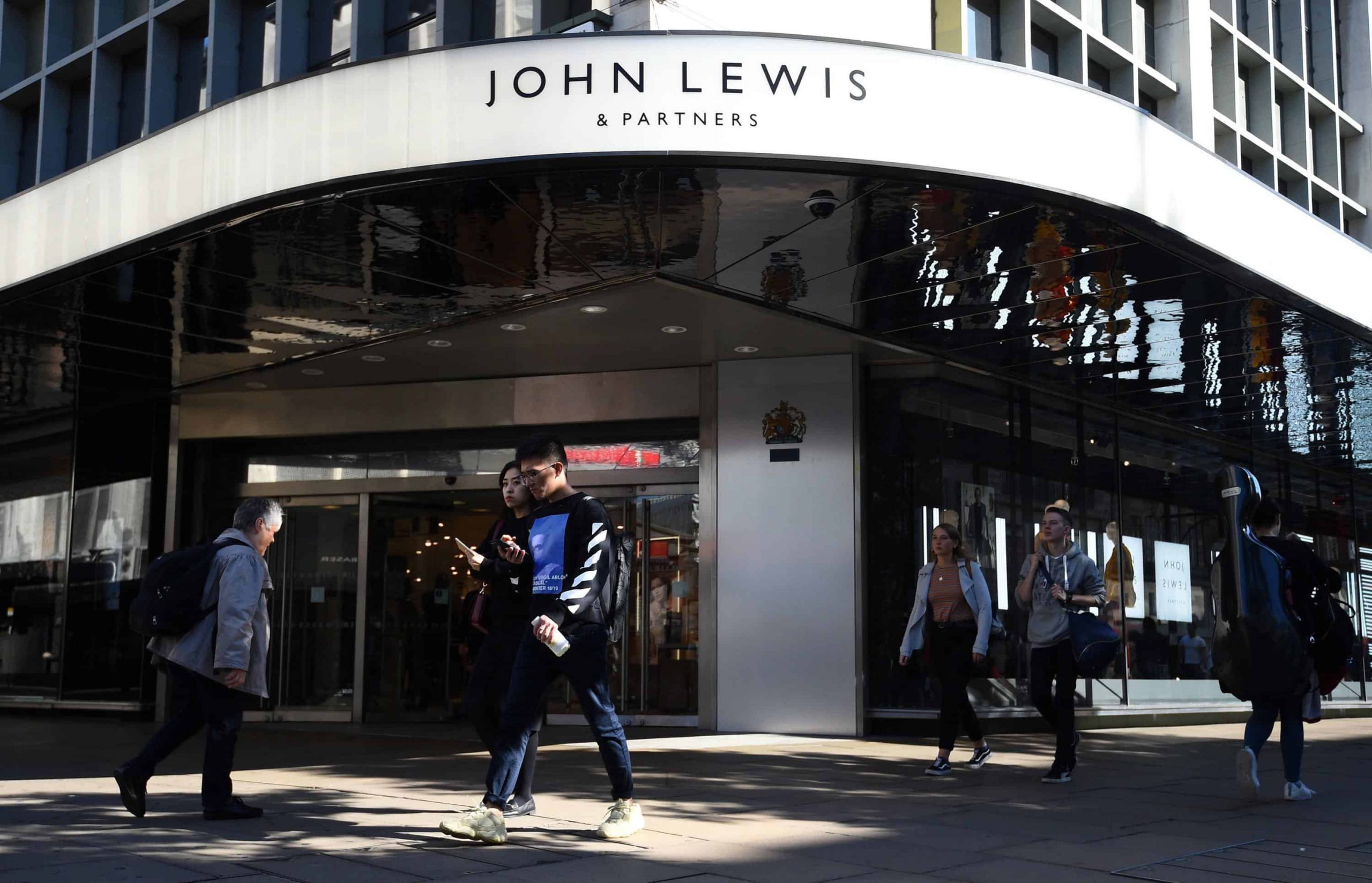 John Lewis makes loss as it warns of dangers of no-deal Brexit