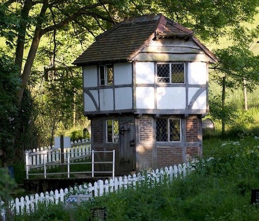 The smallest and cheapest home in the Cotswolds has been sold