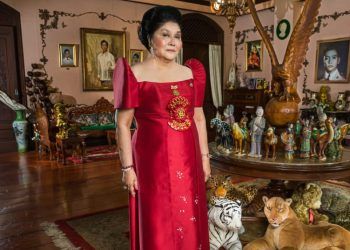 Imelda Marcos in KINGMAKER. Photo Credit: Lauren Greenfield.