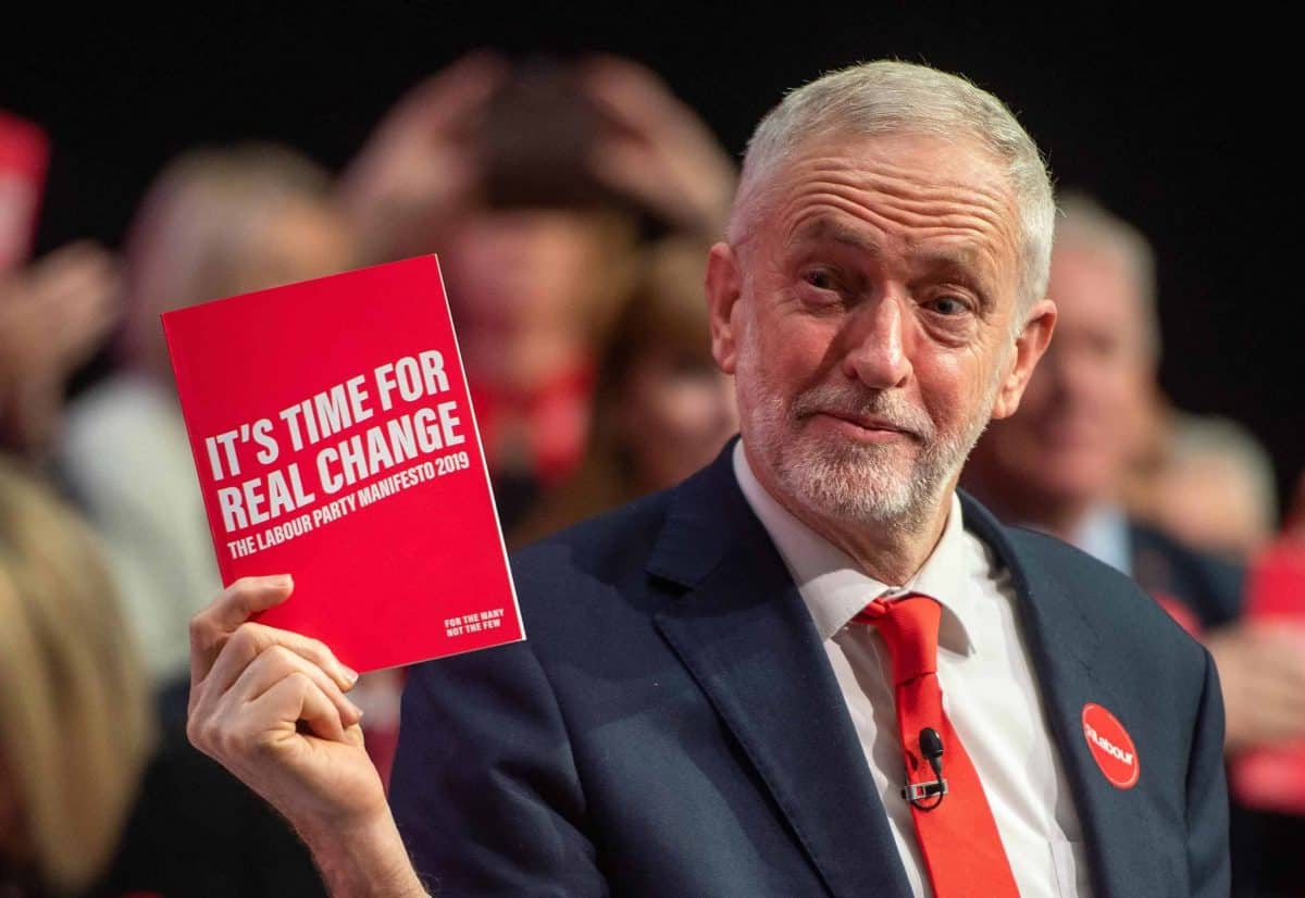 Corbyn unveils Labour manifesto