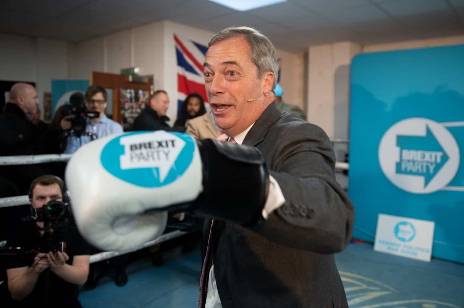 Farage refuses to stand down candidates in Labour marginals
