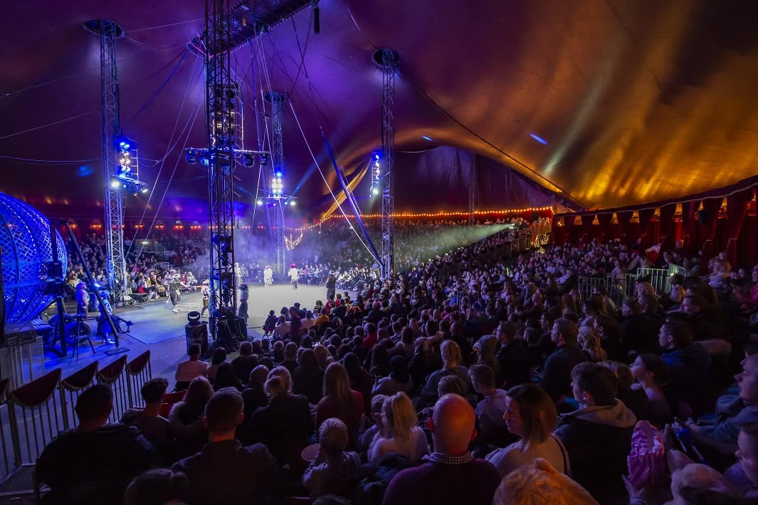 Cirque Berserk delivers high octane thrills in the heart of Hyde Park Winter Wonderland