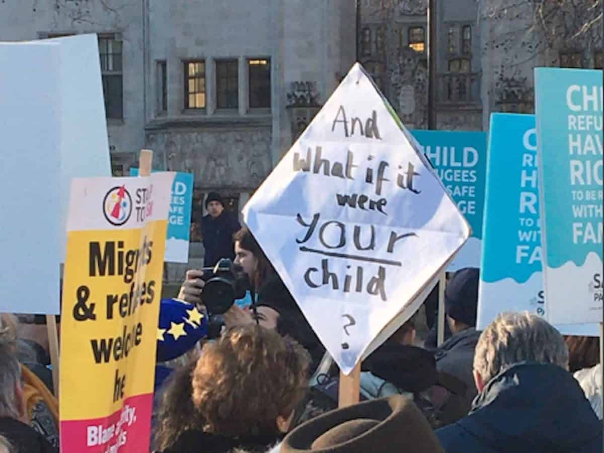 Protestors outside Westminster (c) Safe Passage