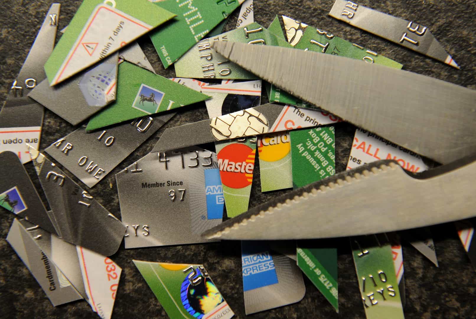 Big increase in average household debt, study suggests