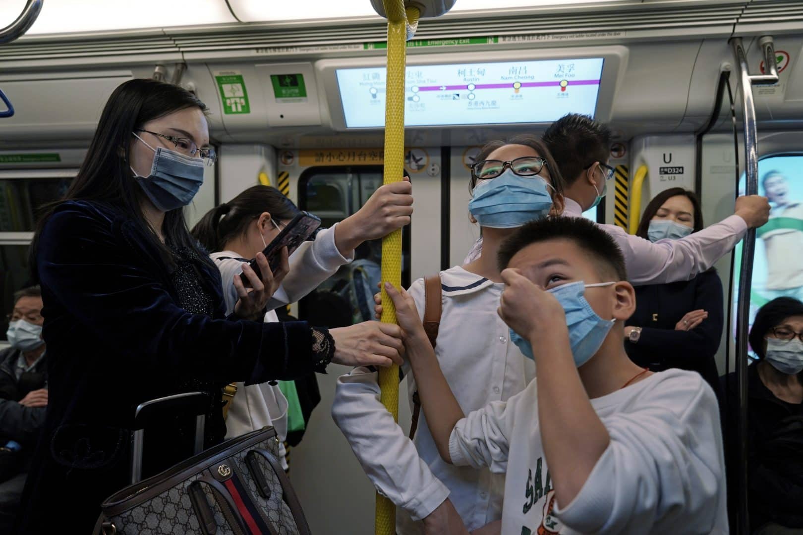 China locks down 10 cities as coronavirus ‘highly likely’ in UK