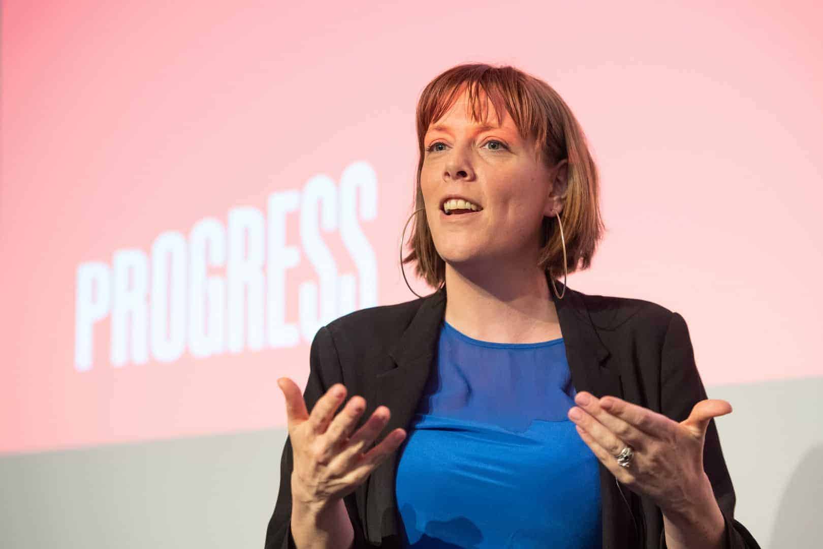 Jess Phillips calls for “unifying leader” as she withdraws from the race