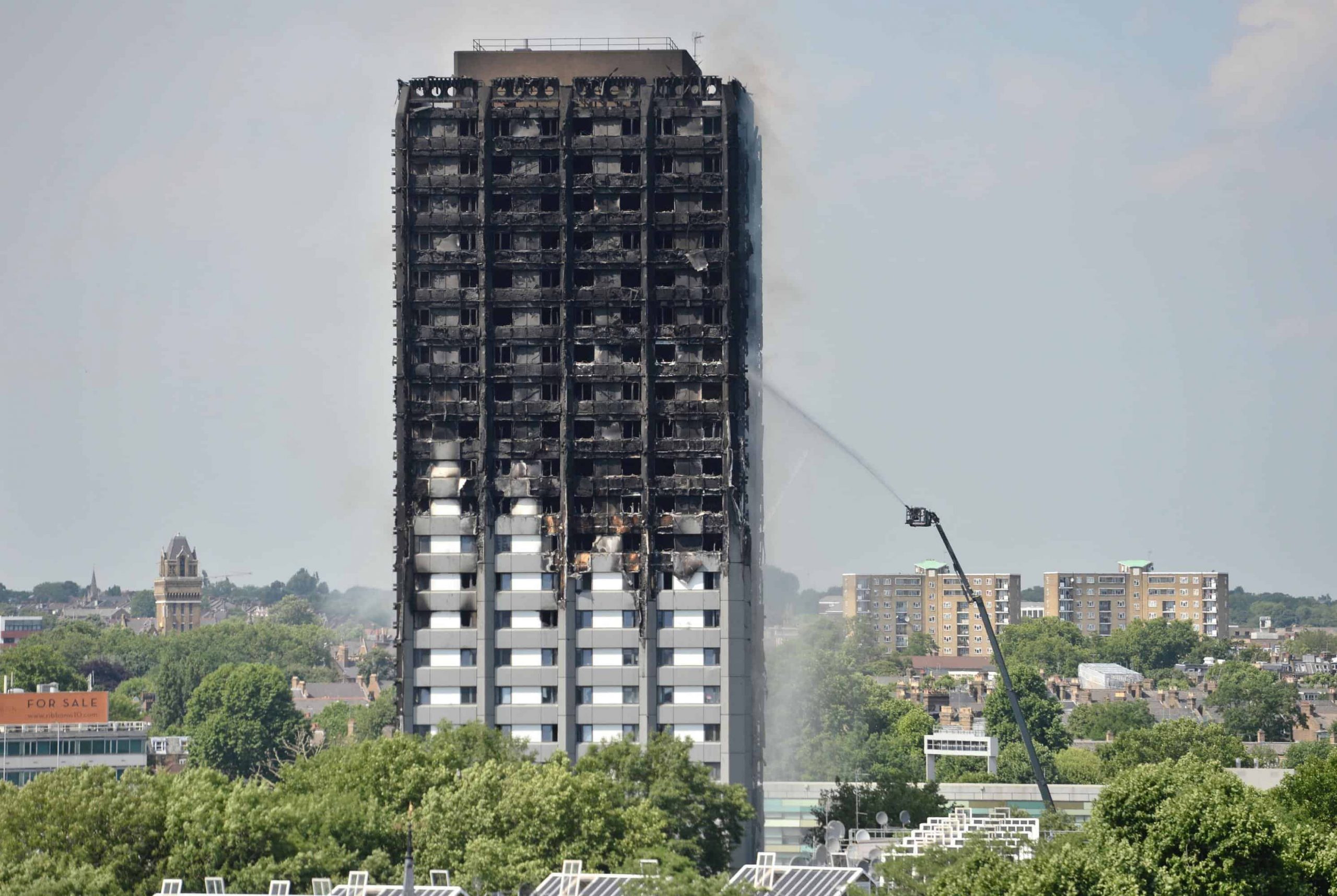 Grenfell Tower inquiry panel member quits amid criticism of cladding firm link