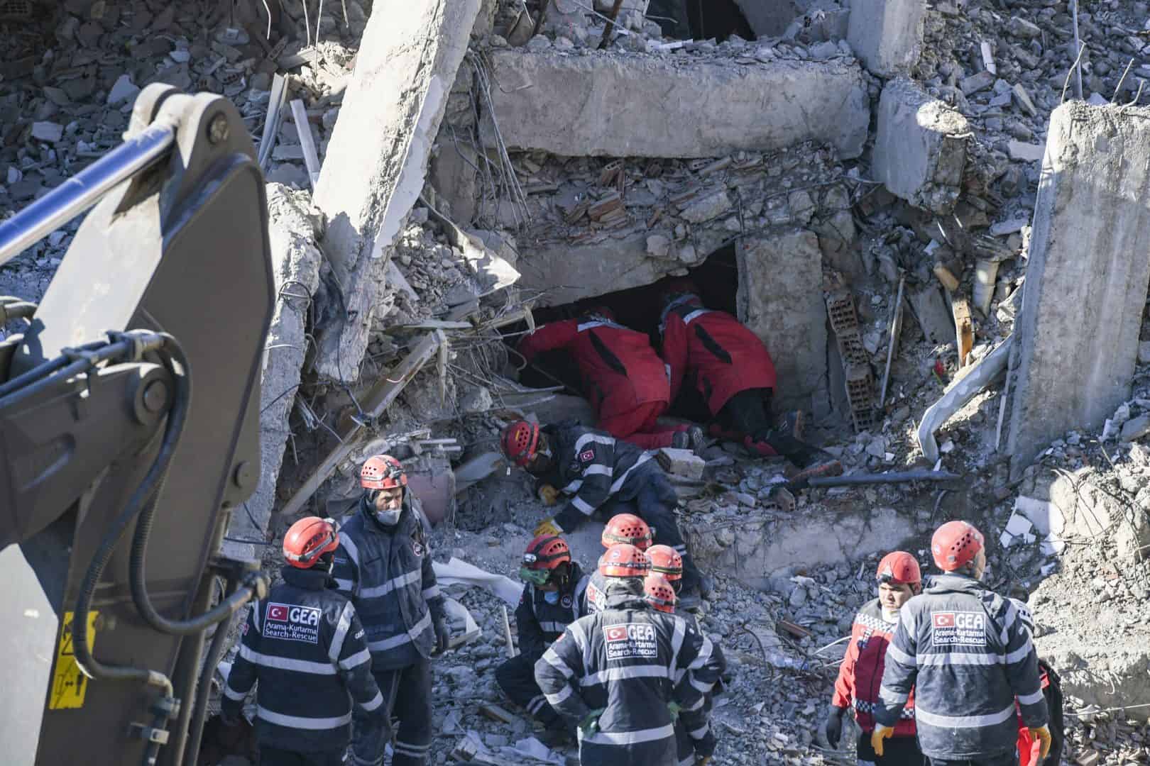 Rescuers search rubble for earthquake victims as Turkey probes social media posts on quake