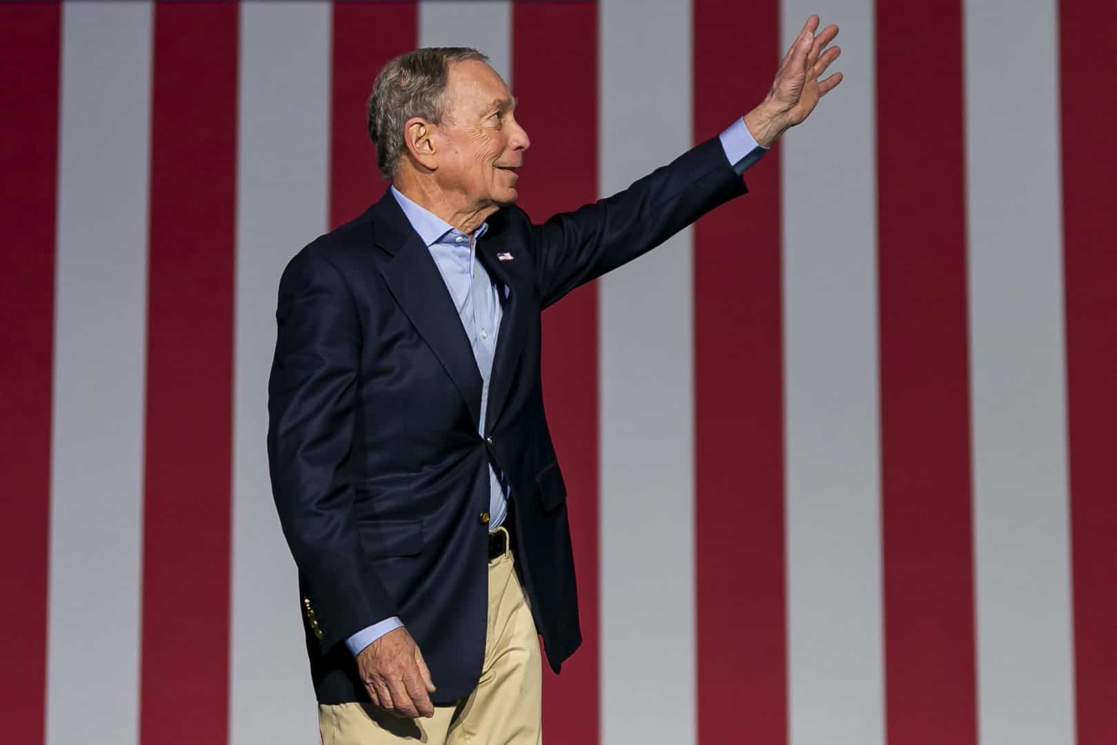 Mike Bloomberg ‘to reconsider campaign’ after lacklustre Super Tuesday results