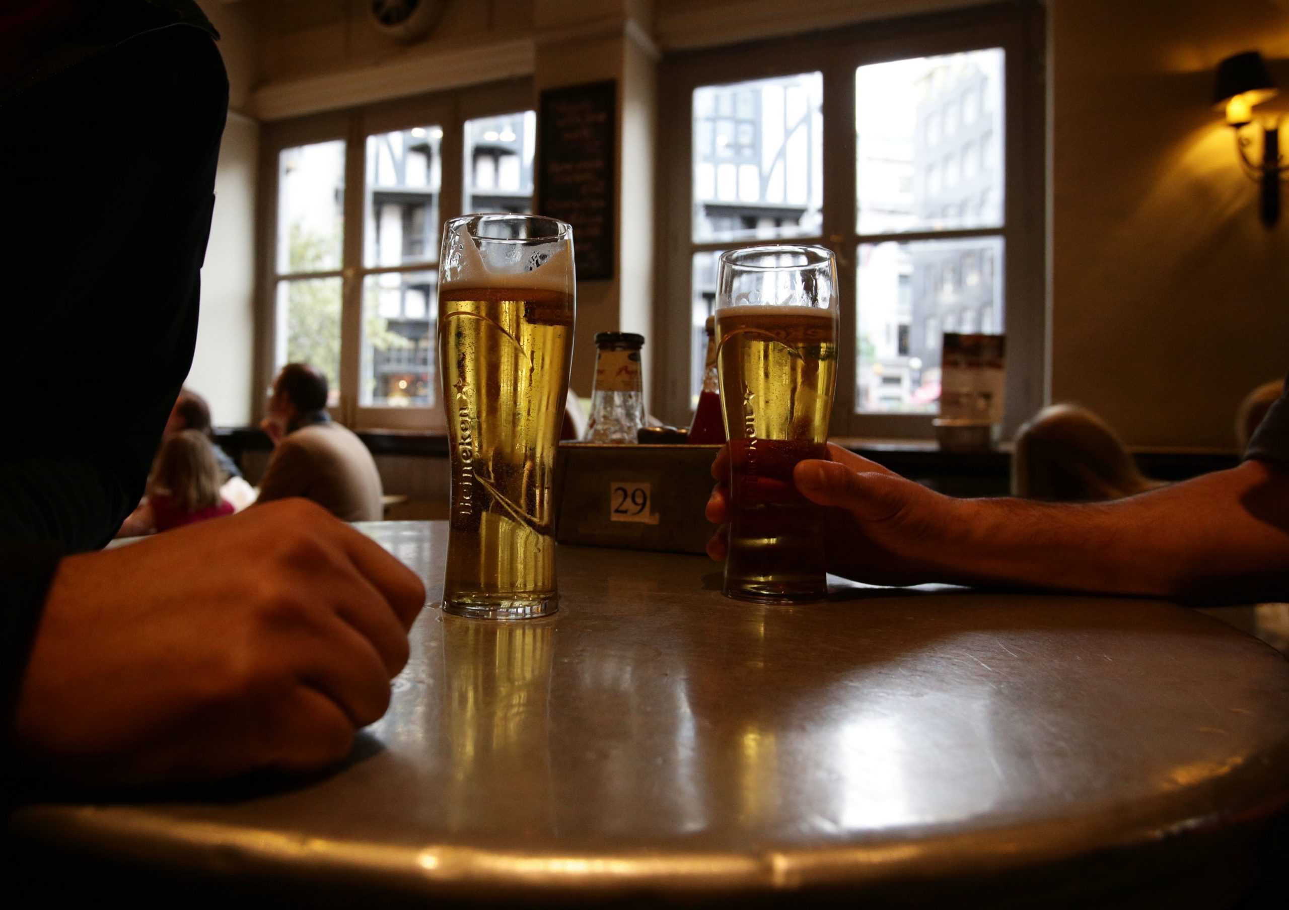 Pubs and restaurants can become takeaways, Government confirms