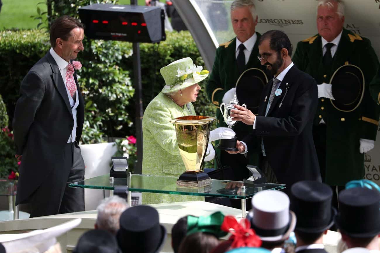 Queen to ‘distance herself’ from Dubai ruler following court case