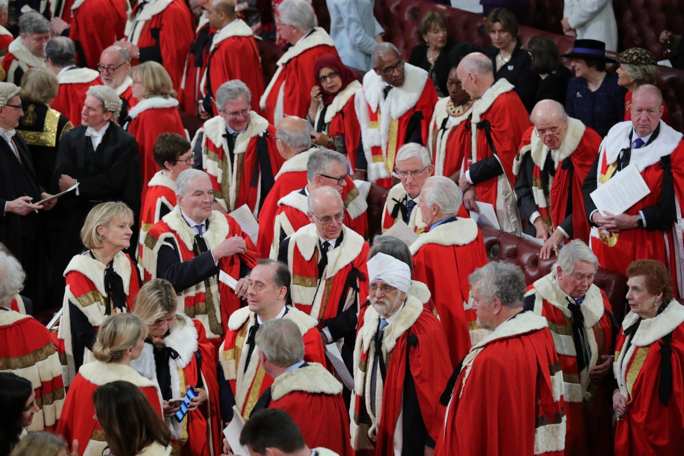 ‘Let daughters inherit peerages’, Tory MP says