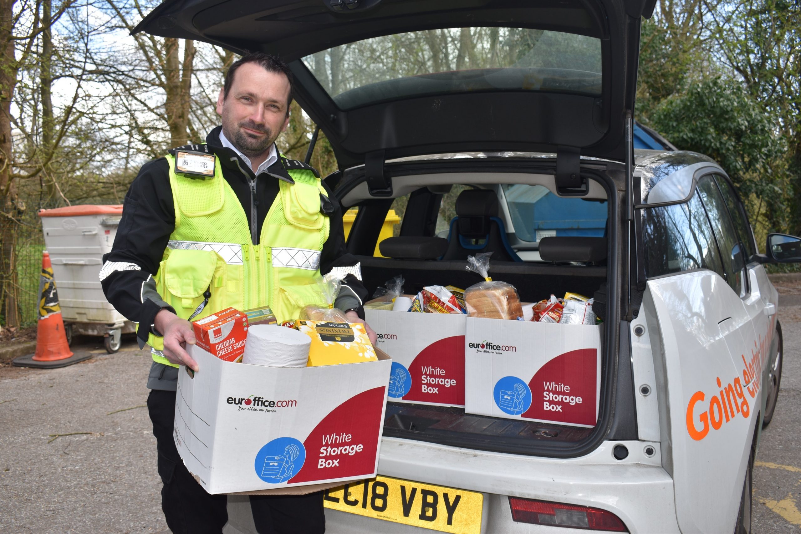 Traffic wardens deliver food boxes instead of fines during pandemic