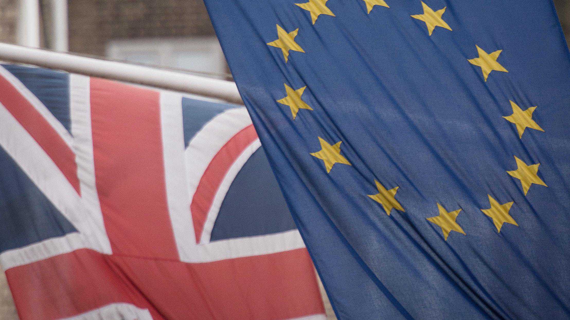 Support for Brexit is collapsing – poll