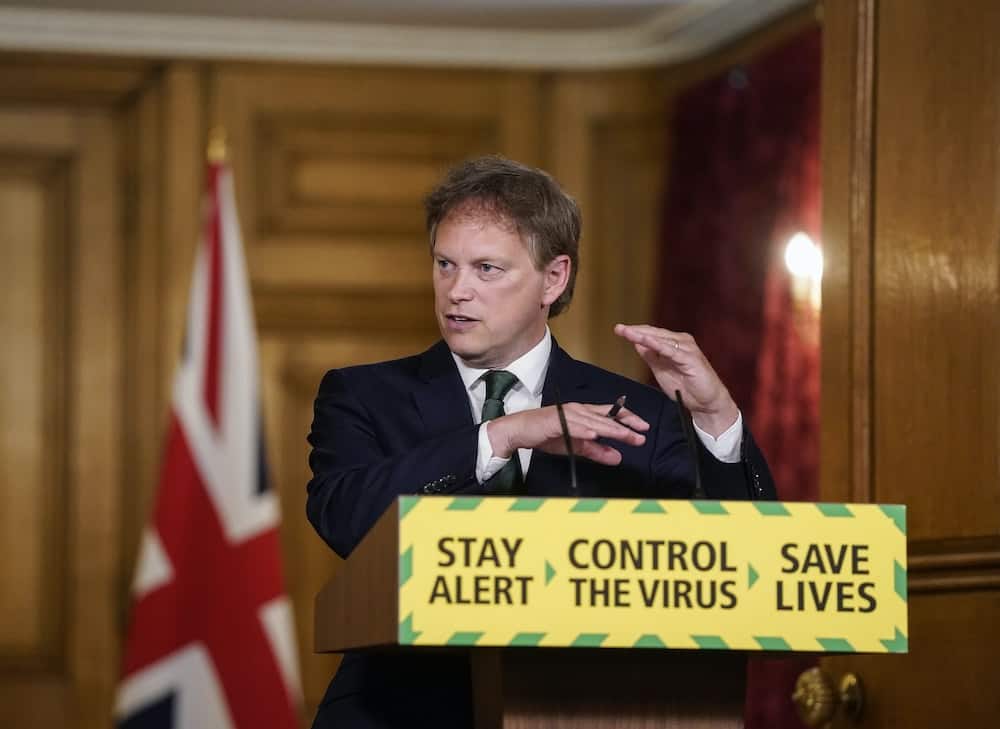 Transport Sec Grant Shapps ridiculed for Spanish holiday as Brits face quarantine