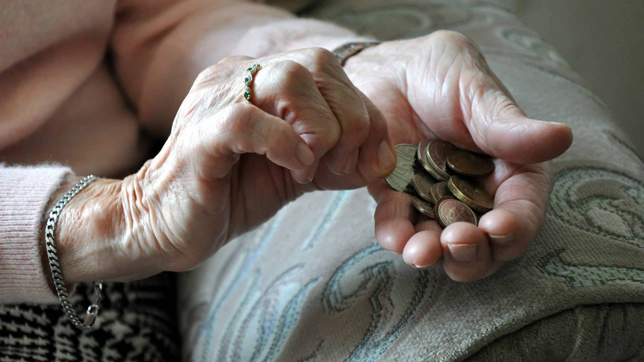 4.5 million people in ‘deep poverty’ in UK – report