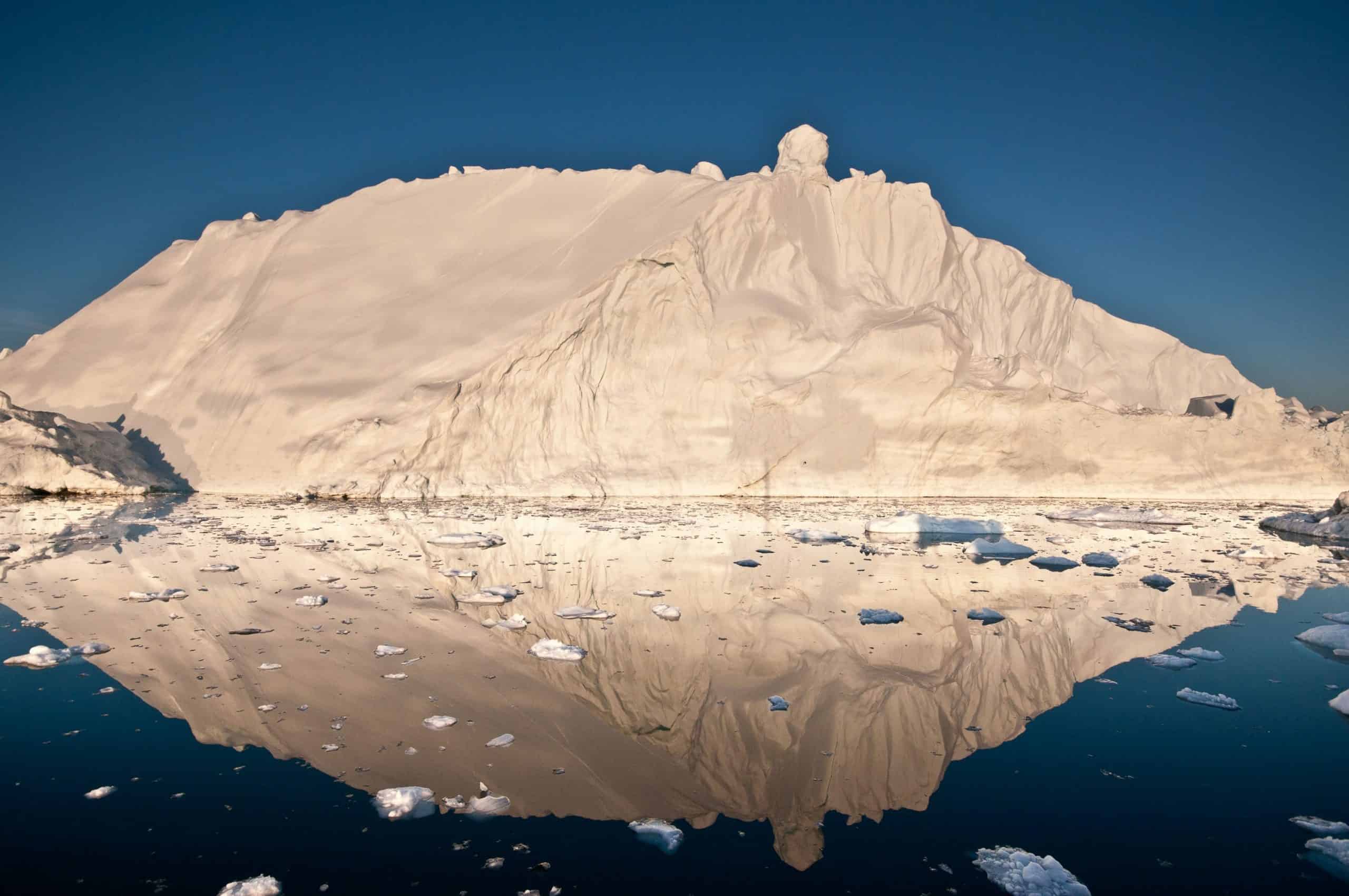 Global warming sparks loss of 28 trillion tonnes of ice in 26 years
